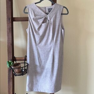 Chic Sleeveless Gray Dress